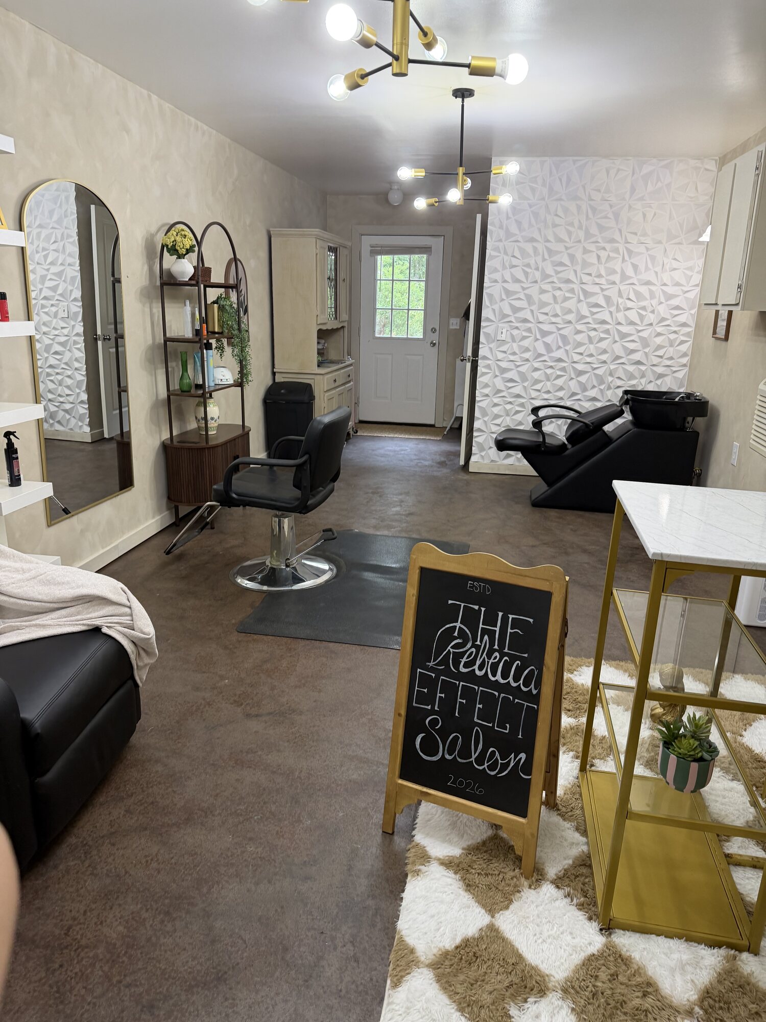 Inside The Rebecca Effect Salon in DeRidder, Louisiana